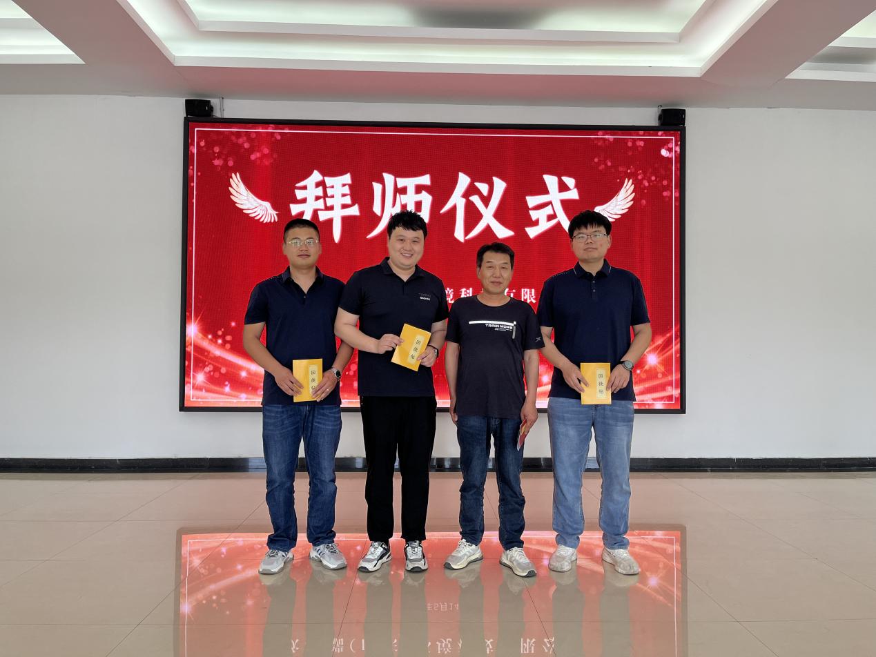 顧問4.jpeg 顧問4.jpeg